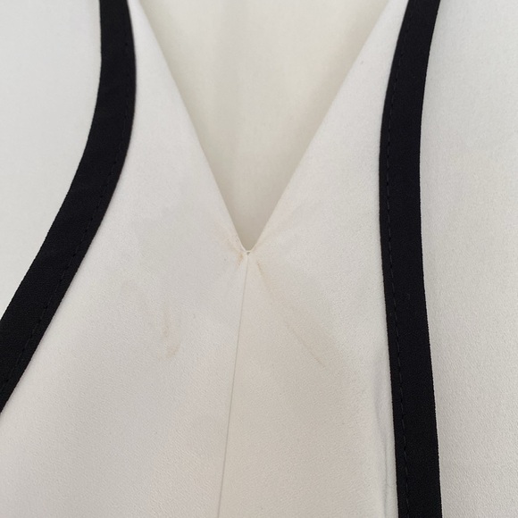 Joseph Ribkoff Sleeveless Blouse - Picture 5 of 6